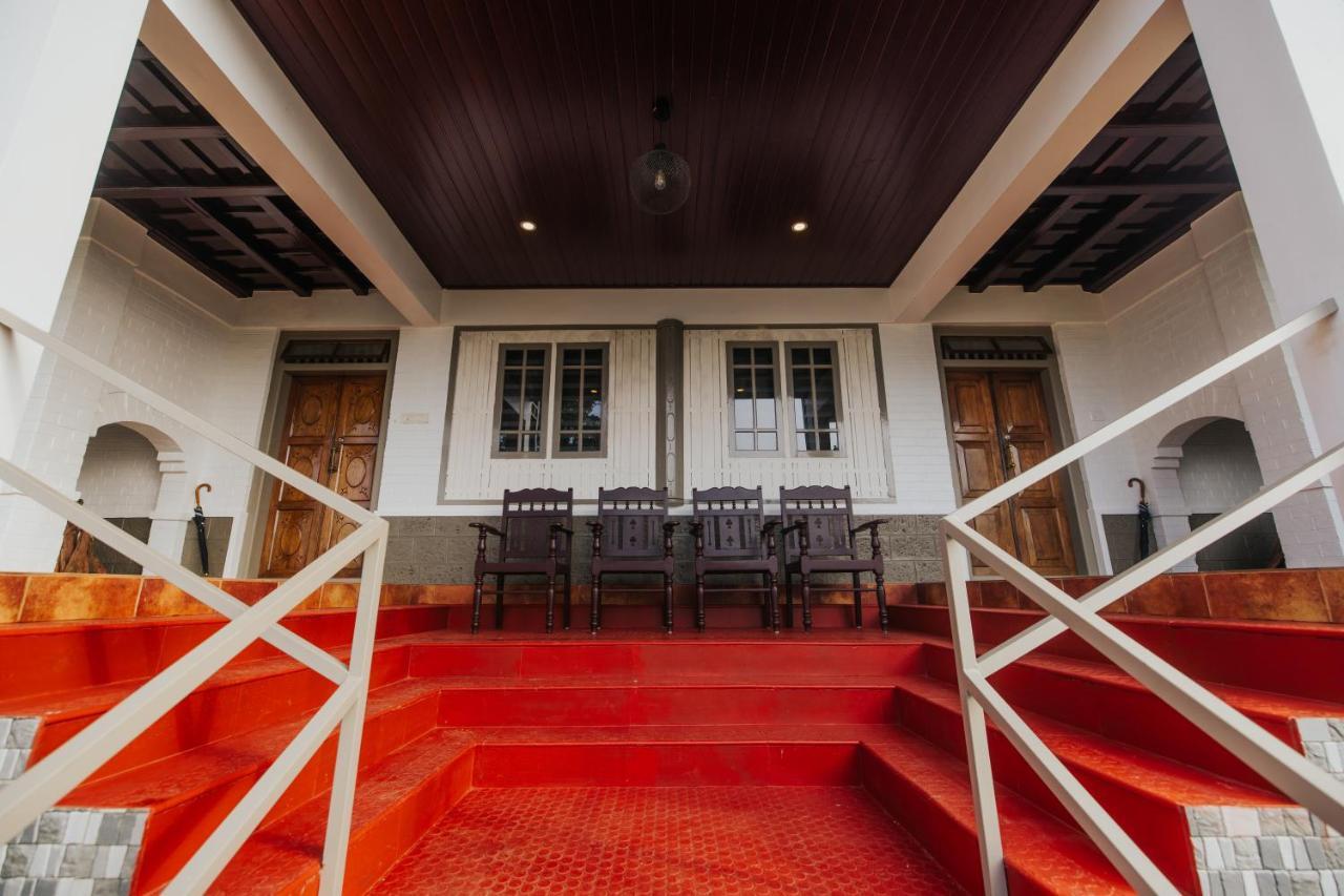 Misty Courtyard Resort Chinnakanal Zewnętrze zdjęcie