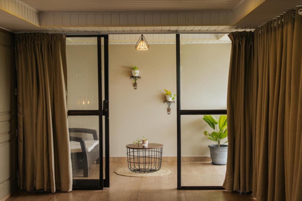 Misty Courtyard Resort Chinnakanal Zewnętrze zdjęcie